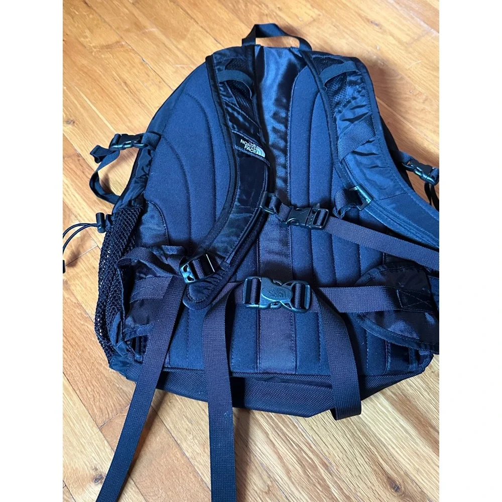 The North Face Borealis Backpack Black Hiking Travel School Bag RN 61661